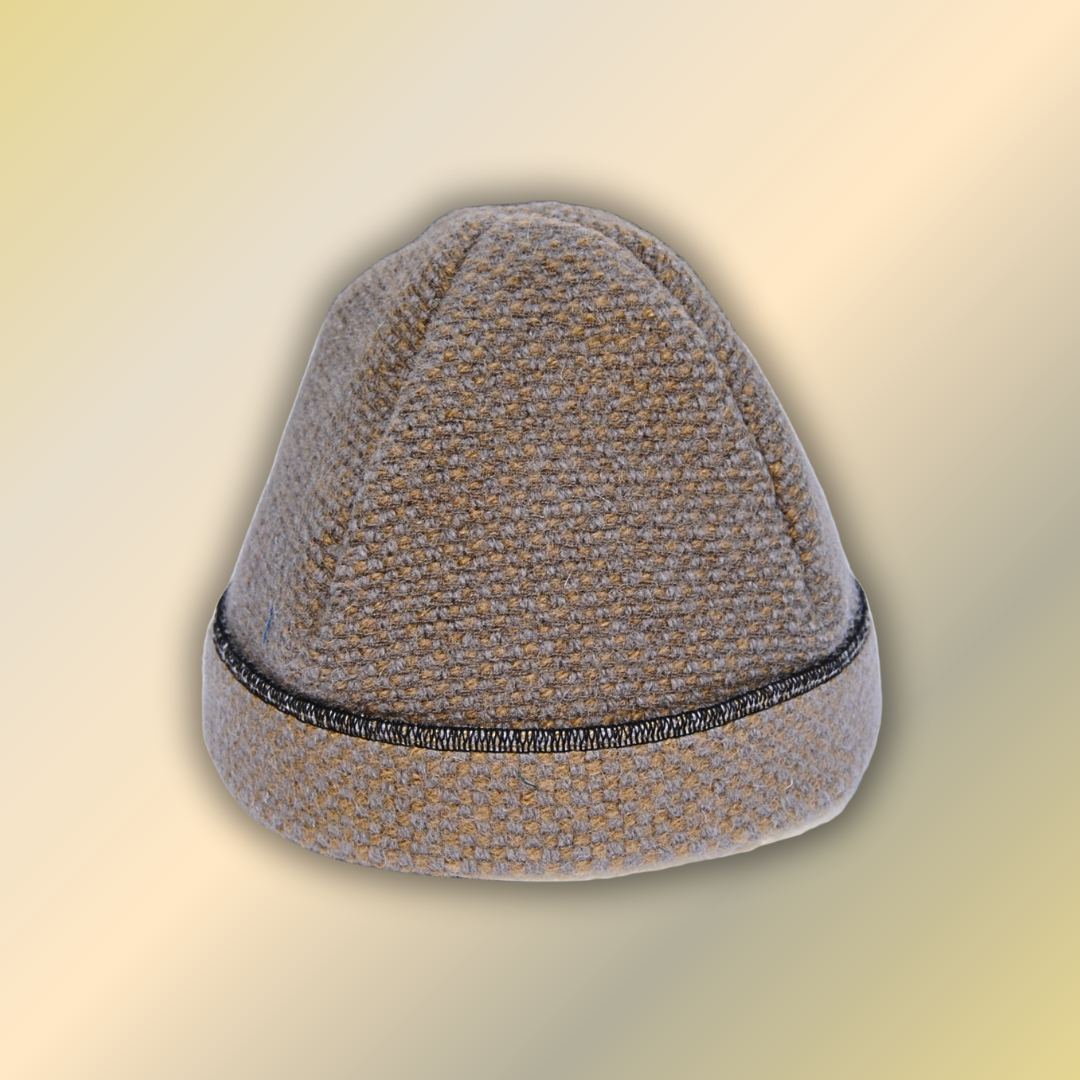 Løyly Signatur Lyng – badstulue i norsk ull